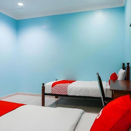 Oyo 44094 Bangi Lanai Hotel Eksteriør bilde