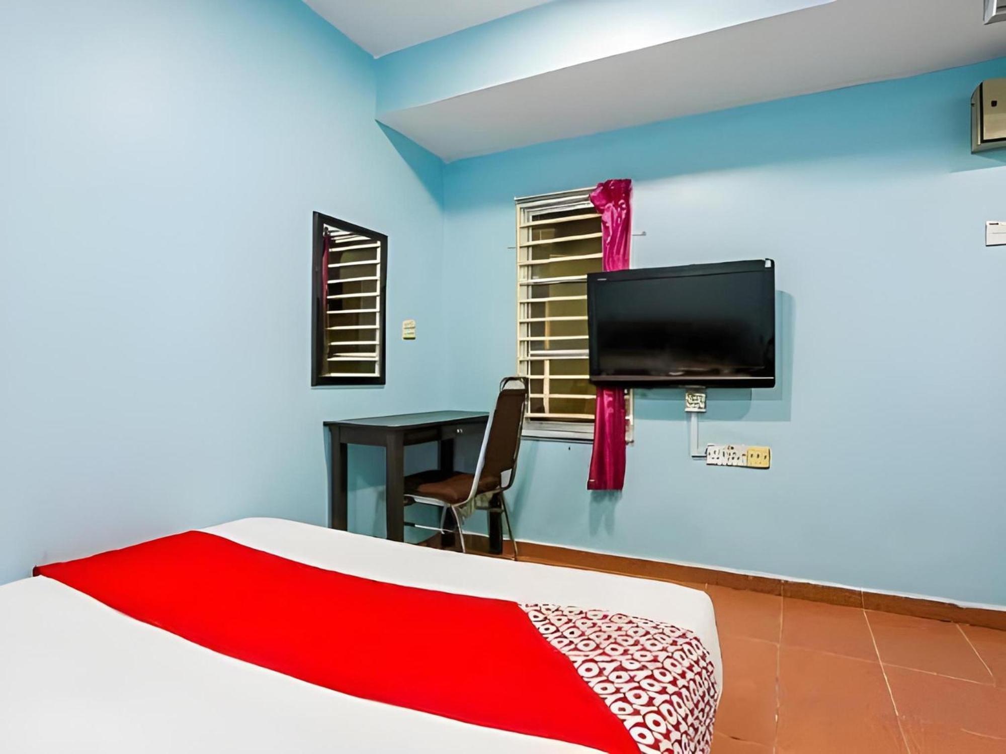 Oyo 44094 Bangi Lanai Hotel Eksteriør bilde